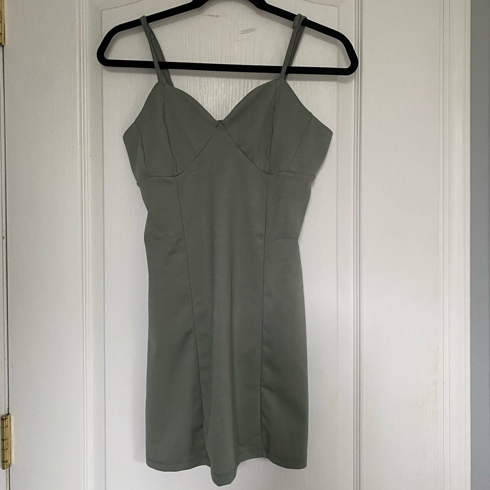 Green v-neck dress